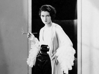 Wera Engels in Scent of the Woman in Black (1931)