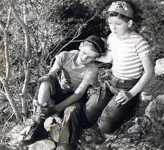 Johnny Calkins and Gene Collins in Ginger (1946)
