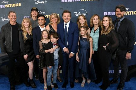 Jeremy Renner, Vanessa Hudgens, Rory Millikin, and Sebastián Yatra at an event for Rennervations (2023)