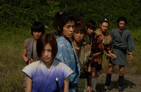 Yûma Ishigaki, Kenji Kohashi, Shun Oguri, Takatoshi Kaneko, and Aya Ueto in Azumi (2003)