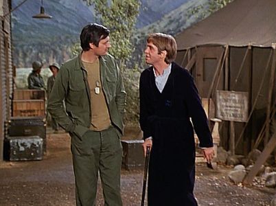 Alan Alda and Richard Ely in M*A*S*H (1972)
