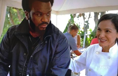 Ghosted TvShow Craig Robinson and Elka Rodríguez