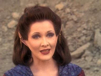 Kaitlin Hopkins in Star Trek: Deep Space Nine (1993)