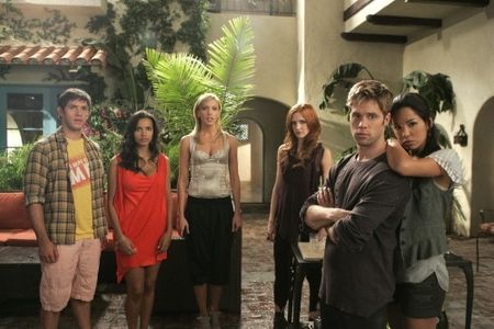 Shaun Sipos, Stephany Jacobsen, Jessica Lucas, Ashlee Simpson, Katie Cassidy, and Michael Rady in Melrose Place (2009)