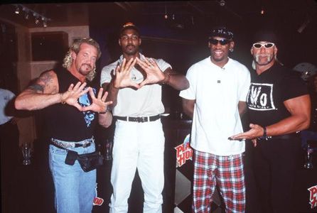 Hulk Hogan, Dennis Rodman, Dallas Page, and Karl Malone