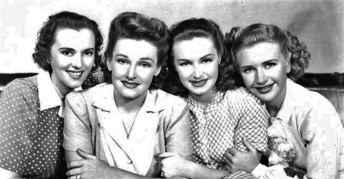 Lola Lane, Priscilla Lane, Rosemary Lane, and Gale Page in Four Mothers (1941)