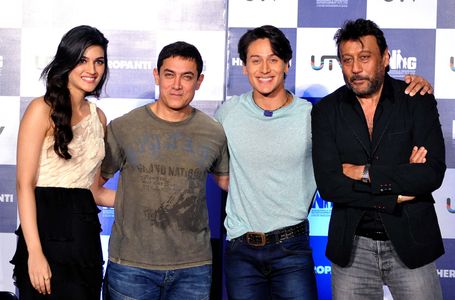 Jackie Shroff, Aamir Khan, Kriti Sanon, and Tiger Shroff at an event for Heropanti (2014)
