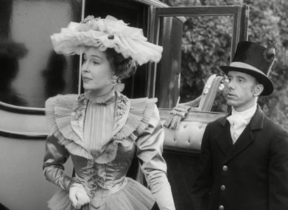 Harold Goodwin and Valerie Hobson in The Promoter (1952)
