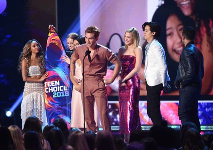 Mark Consuelos, Vanessa Morgan, Cole Sprouse, Lili Reinhart, Camila Mendes, K.J. Apa, and Madelaine Petsch at an event f