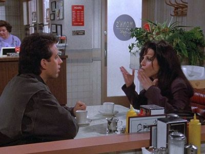 Julia Louis-Dreyfus, Jerry Seinfeld, and Ruth Cohen in Seinfeld (1989)