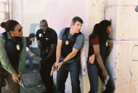 CCH Pounder, Michael Jace, Nicki Micheaux, Gareth Williams, and Ted Emporellis in The Shield (2002)