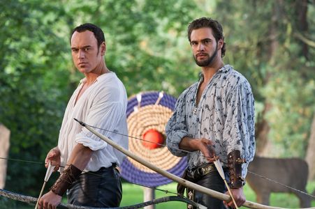 Elliot Cowan and Tom Bateman in Da Vinci's Demons (2013)