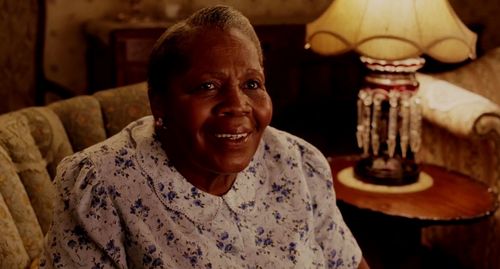 Irma P. Hall in The Ladykillers (2004)