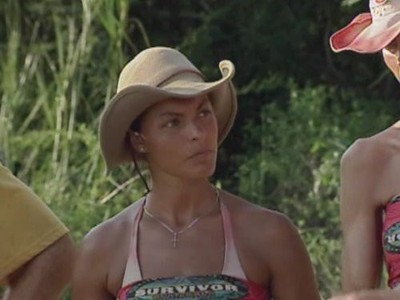 Stephenie LaGrossa and Danni Boatwright in Survivor (2000)