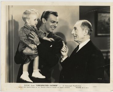 Baby Sandy, Dennis O'Keefe, and Frank Reicher in Unexpected Father (1939)