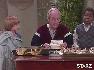 Conrad Bain, Gary Coleman, and Danny Cooksey in Diff'rent Strokes (1978)