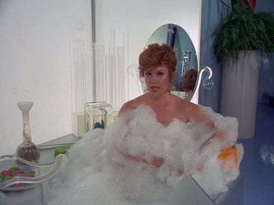 Barbara Rhoades in Quark (1977)