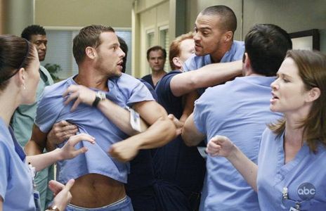 Justin Chambers, Sarah Drew, Maurice J. Irvin, Chyler Leigh, and Jesse Williams in Grey's Anatomy (2005)