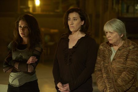 Maria Doyle Kennedy, Alison Steadman, and Tatiana Maslany in Orphan Black (2013)