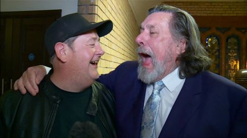 Ricky Tomlinson and Johnny Vegas in Granada Reports (1992)