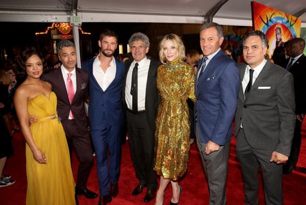 Cate Blanchett, Taika Waititi, Alan F. Horn, Mark Ruffalo, Chris Hemsworth, Tessa Thompson, and Robert A. Iger at an eve
