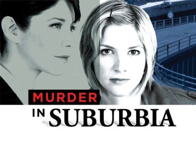 Caroline Catz and Lisa Faulkner in Murder in Suburbia (2004)