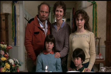 Rutanya Alda, Diane Franklin, Brent Katz, Erika Katz, and Burt Young in Amityville II: The Possession (1982)