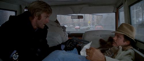 Robert Redford, Faye Dunaway, and Cliff Robertson in Three Days of the Condor (1975)