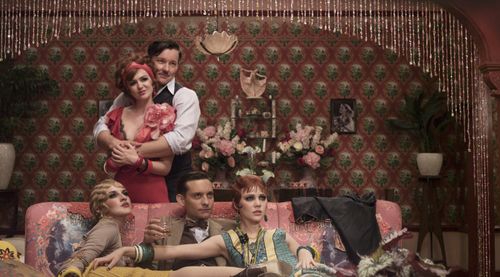 Tobey Maguire, Joel Edgerton, Isla Fisher, Kate Mulvany, and Adelaide Clemens in The Great Gatsby (2013)