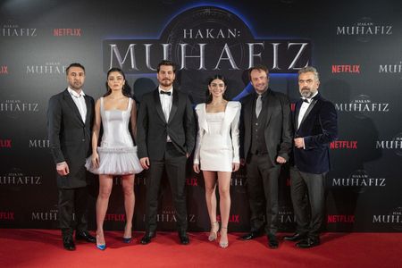 Mehmet Kurtulus, Okan Yalabik, Yurdaer Okur, Çagatay Ulusoy, Hazar Ergüçlü, and Ayça Aysin Turan at an event for The Pro