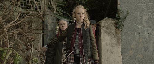 Rory Jackson, Maya Peters, and Allanah O'Connor in I Kill Giants (2017)