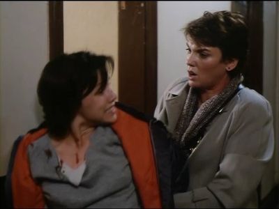 Tyne Daly and Terrylene in Cagney & Lacey (1981)