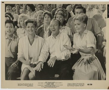 Richard Beymer, Bing Crosby, Tuesday Weld, Fabian, Patrick Adiarte, Yvonne Craig, and Nicole Maurey in High Time (1960)