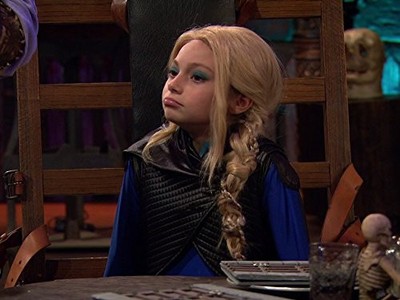 Lauren Lindsey Donzis in Liv and Maddie (2013)