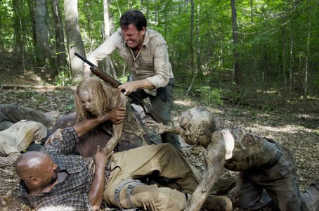 Jay Huguley and Kenric Green in The Walking Dead (2010)