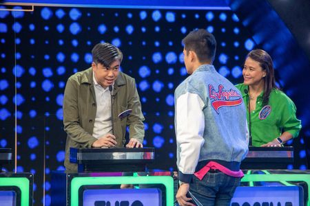 Roselle Y. Monteverde and Theodore Monteverde in Family Feud Philippines (2022)
