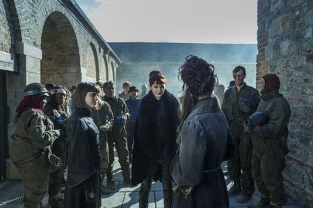 Emily Beecham, Ally Ioannides, and Maddison Jaizani in Into the Badlands (2015)