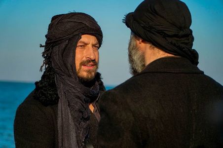Halit Ergenç and Onur Saylak in Wounded Love (2016)
