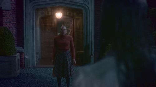 T'Nia Miller in The Haunting of Bly Manor (2020)