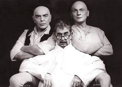 Josef Bláha, Vlastimil Brodský, and Josef Dvorák in The Visitors (1983)