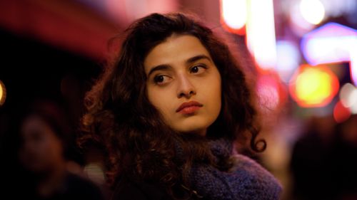 Manal Issa in Parisienne (2015)