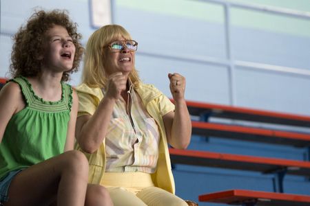 Patricia Arquette and Kira McLean in Permanent (2017)
