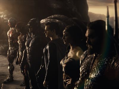 Ben Affleck, Henry Cavill, Jason Momoa, Gal Gadot, Ezra Miller, and Ray Fisher in Zack Snyder's Justice League (2021)