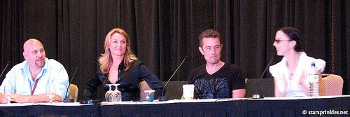 Buffy the Vampire Slaye panel with James Marsters, Juliet Landau, Ken Feinberg and Elizabeth Rohm.