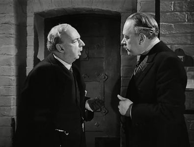 Miles Malleson and Clive Morton in Kind Hearts and Coronets (1949)