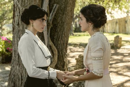 Paola Núñez and Electra Stone in The Son (2017)