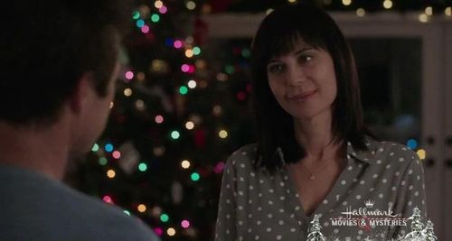 Catherine Bell in Christmas in the Air (2017)