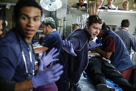 Luis Guzmán, Noah Gray-Cabey, and Harry Ford in Code Black (2015)