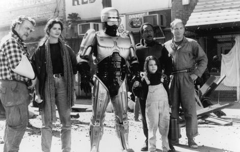 Jill Hennessy, Stanley Anderson, Robert John Burke, Robert DoQui, Remy Ryan, and Daniel von Bargen in RoboCop 3 (1993)