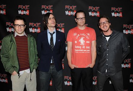 Weezer, Rivers Cuomo, Brian Bell, Patrick Wilson, and Scott Shriner